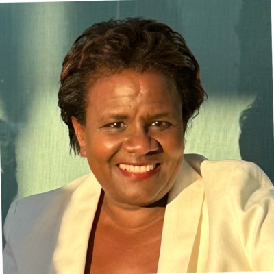 Portrait de Joëlle Hélénon